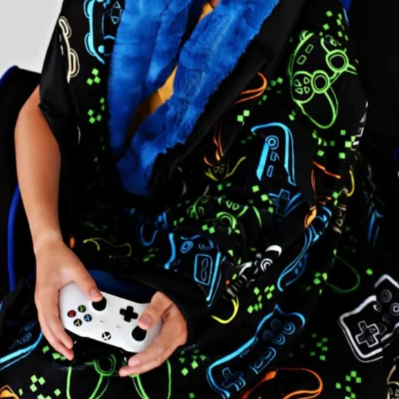 Minky Couture Game Day Blanket - Picture 4 of 4